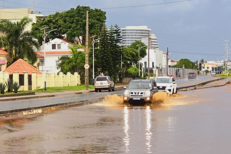 Sul de Moçambique em alerta face a chuvas fortes