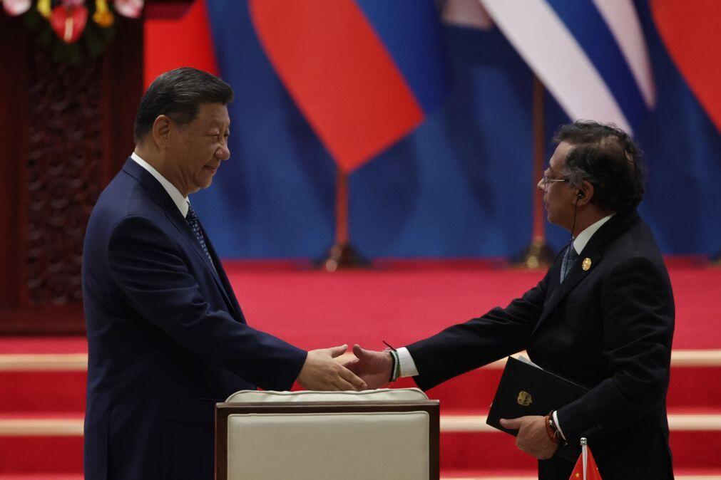 Xi Jinping diz que China “será sempre boa amiga” dos países da América Latina e Caraíbas