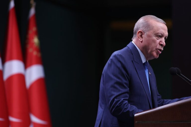 Irão: Erdogan garante que 