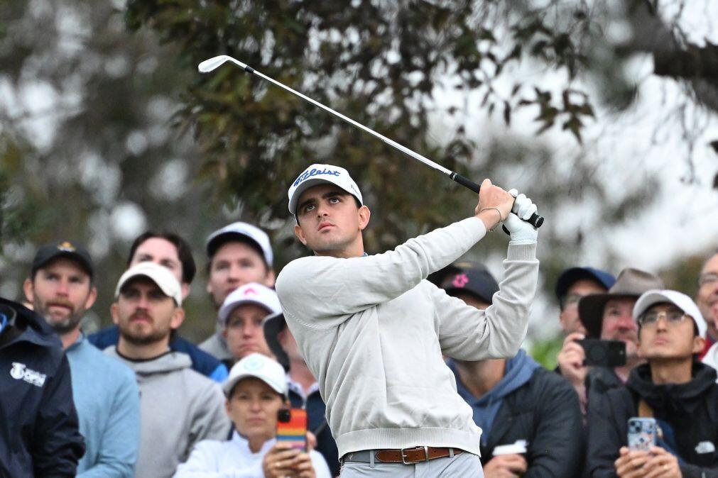 Daniel Rodrigues sobe a sexto no Hainan Classic em golfe