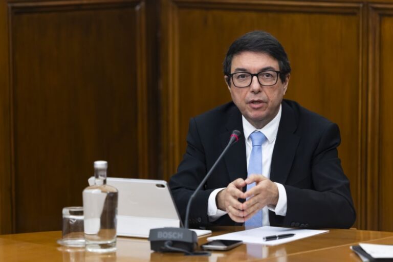 PS pede audição urgente de diretor executivo do SNS sobre atividade assistencial em 2026