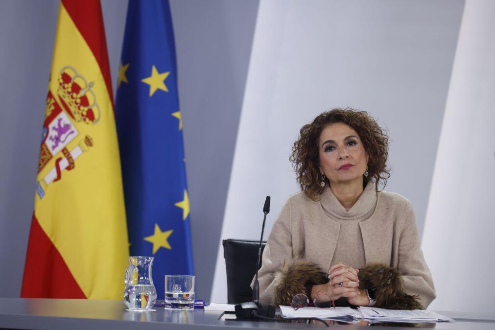 Ministra das Finanças de Espanha e vice de Sánchez deixa Governo