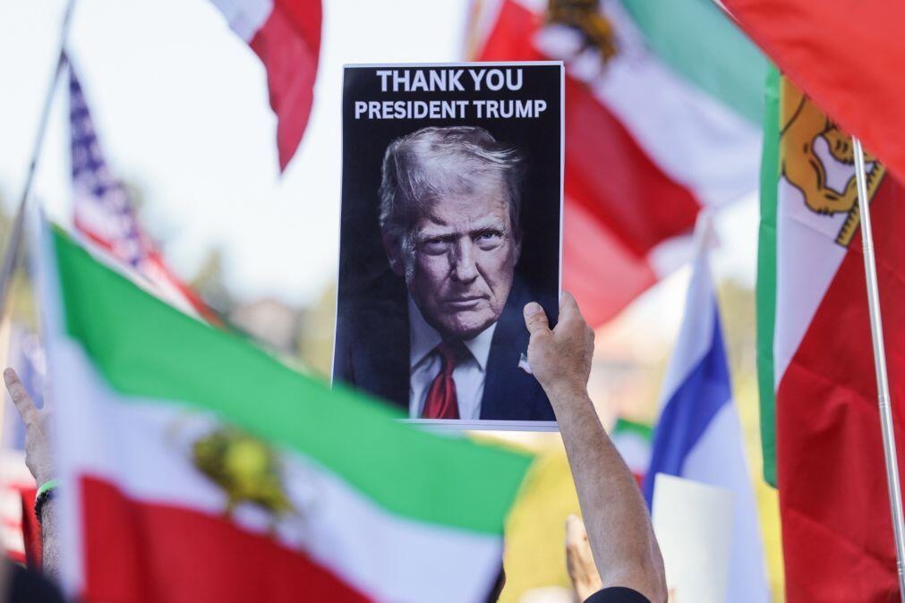 Trump diz que “nove navios iranianos” foram afundados