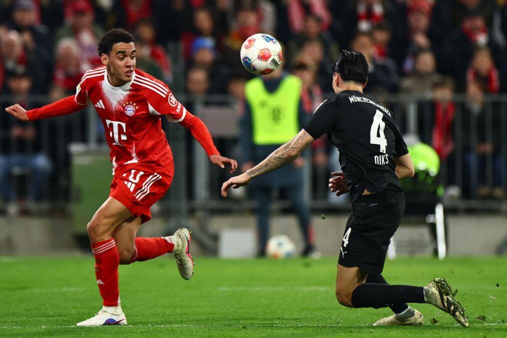Imparável líder Bayern Munique vence Borussia Mönchengladbach na Liga alemã