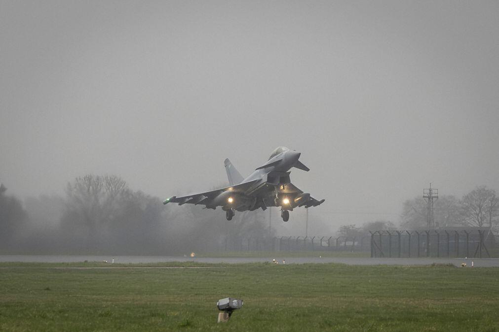 Estados Unidos começaram a usar bases britânicas contra o Irão