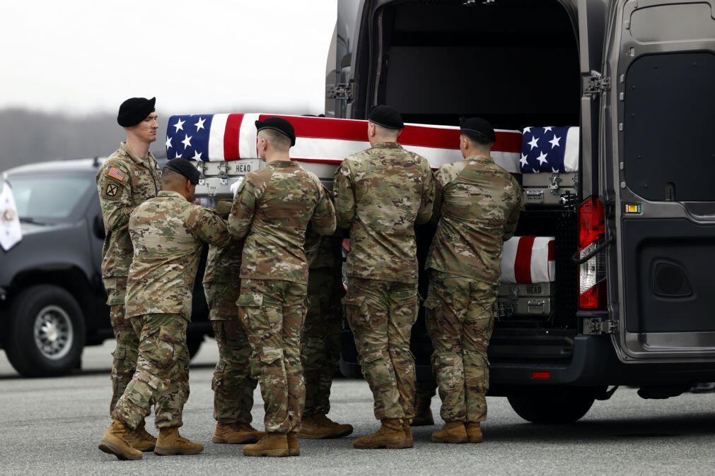 Morreu o sétimo militar norte-americano após ferimentos na Arábia Saudita