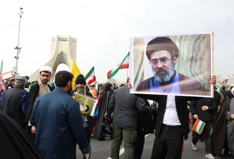Mojtaba Khamenei: O novo Líder Supremo do Irão está 