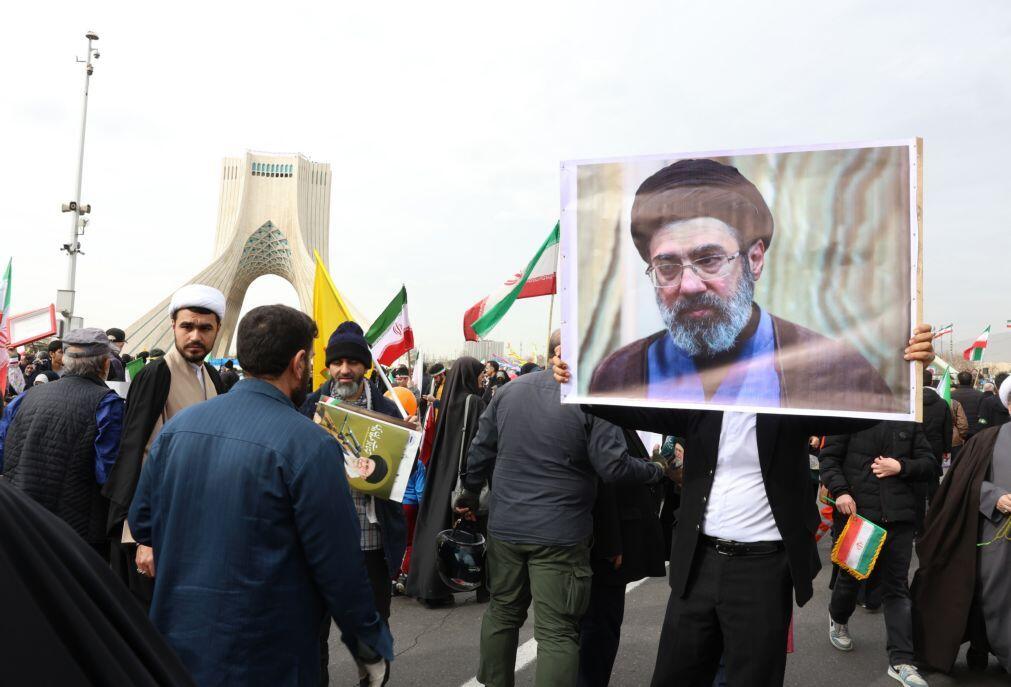Mojtaba Khamenei: O novo Líder Supremo do Irão está “são e salvo” após ataques