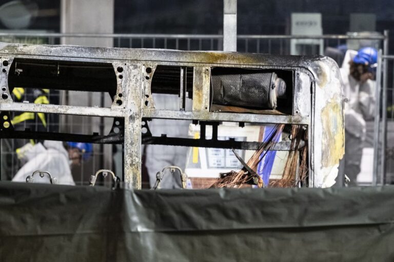 Incêndio de autocarro na Suíça faz vários mortos 