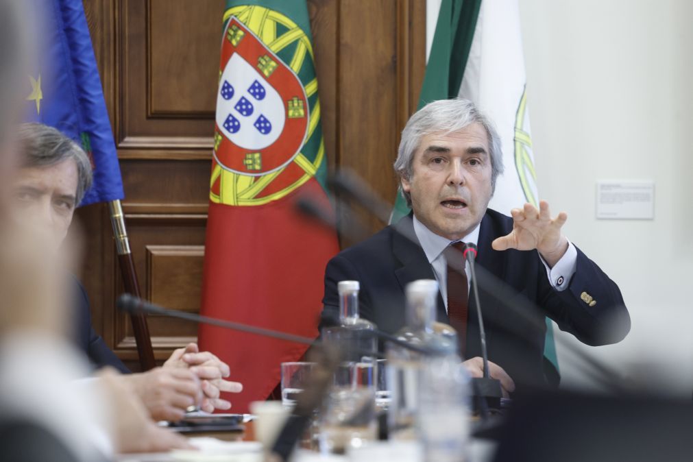 Ministro da Defesa diz que contactou autarca de Leiria e não obteve resposta