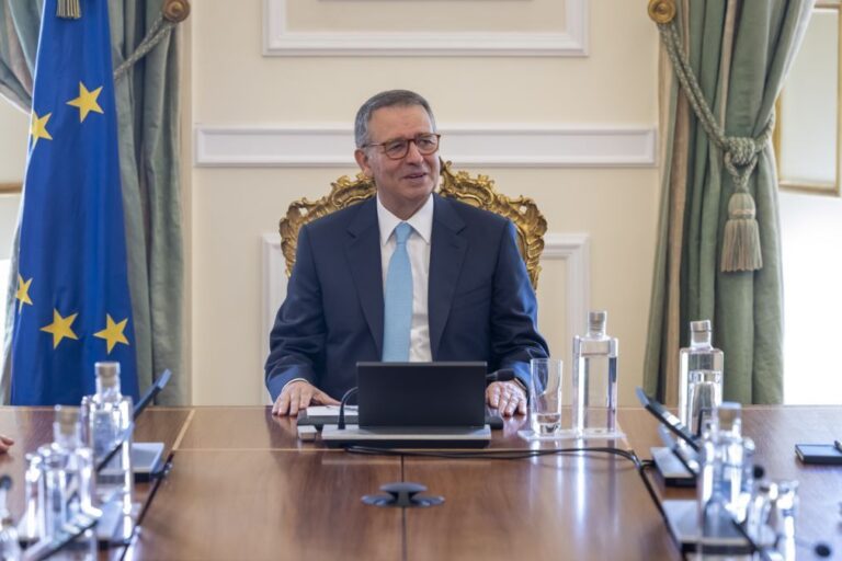 Seguro faz primeira Presidência aberta no início de abril em Castelo Branco, Coimbra, Leiria e Santarém