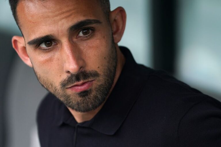 I Liga: Gil Lameiras quer Vitória de Guimarães com 