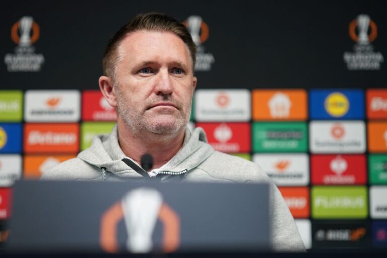 LE: Robbie Keane quer Ferencváros a marcar em Braga para seguir para os 'quartos'