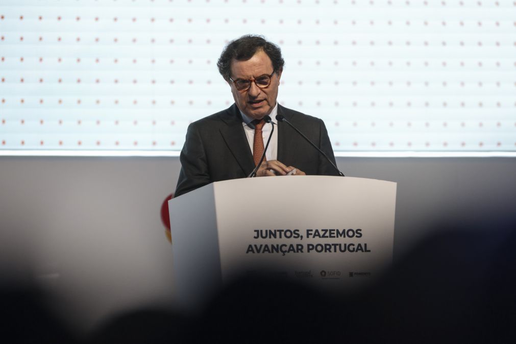 Se impacto da guerra persistir, Governo terá de ir ajustando medidas – ministro