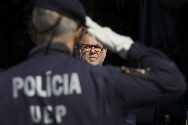 Ministro admite crime de natureza terrorista no ataque contra Marcha pela Vida