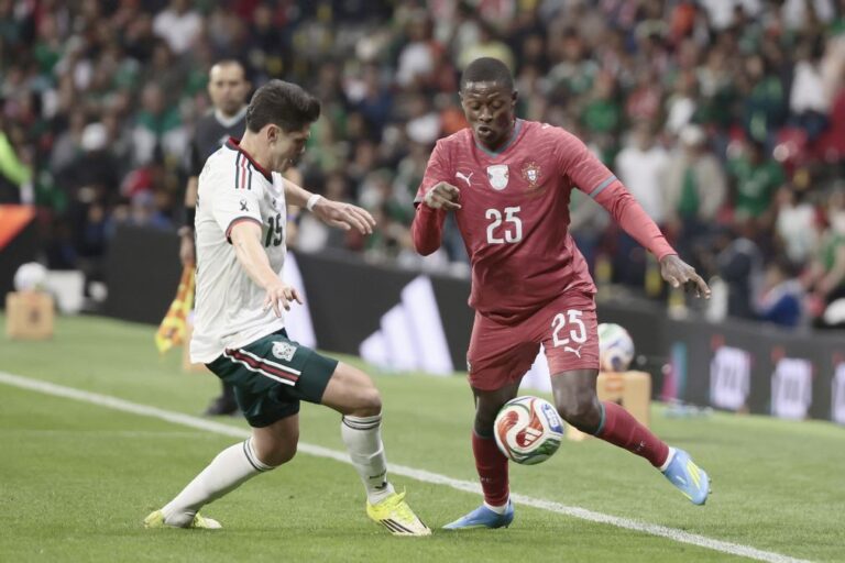 Seleção portuguesa viaja para Atlanta após o nulo no Azteca