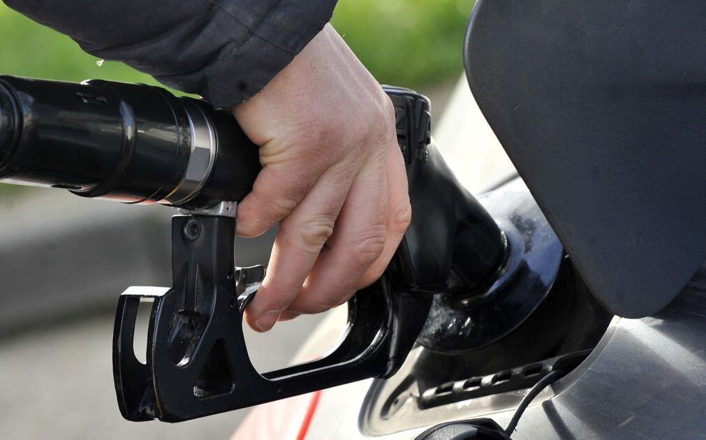 Preço médio semanal da ERSE sobe para a gasolina e desce para o gasóleo