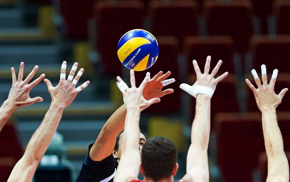 Sporting bate Benfica e adianta-se na final do nacional de voleibol