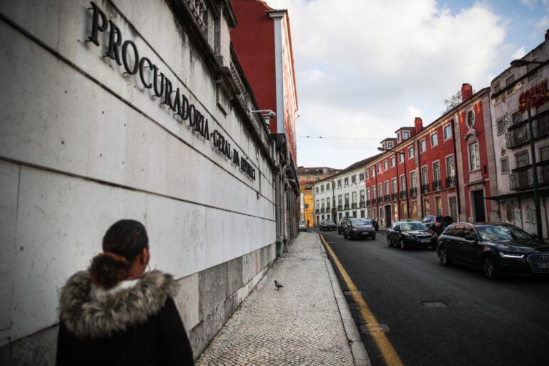 PGR alerta para 'e-mails' fraudulentos com falsos reembolsos por atrasos na TAP