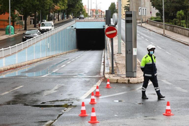 Túnel da Avenida João XXI em Lisboa fecha a partir de hoje para obras