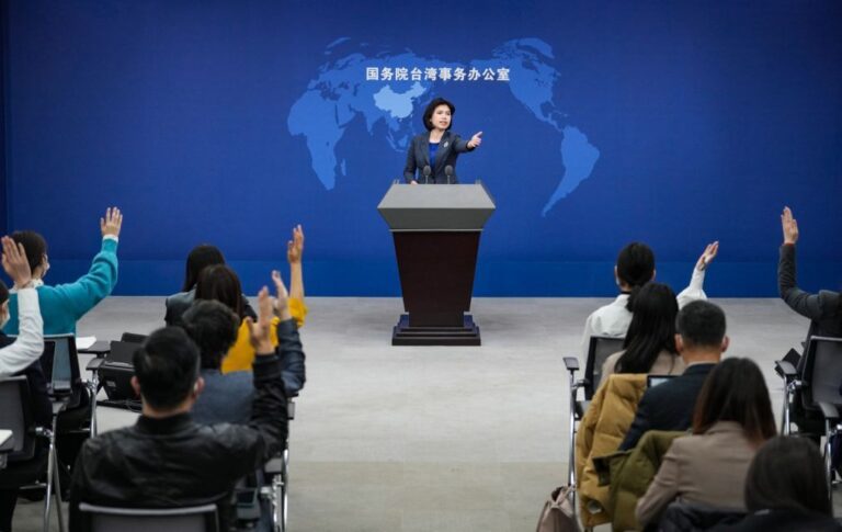 Pequim quer colaborar com oposição de Taiwan na 