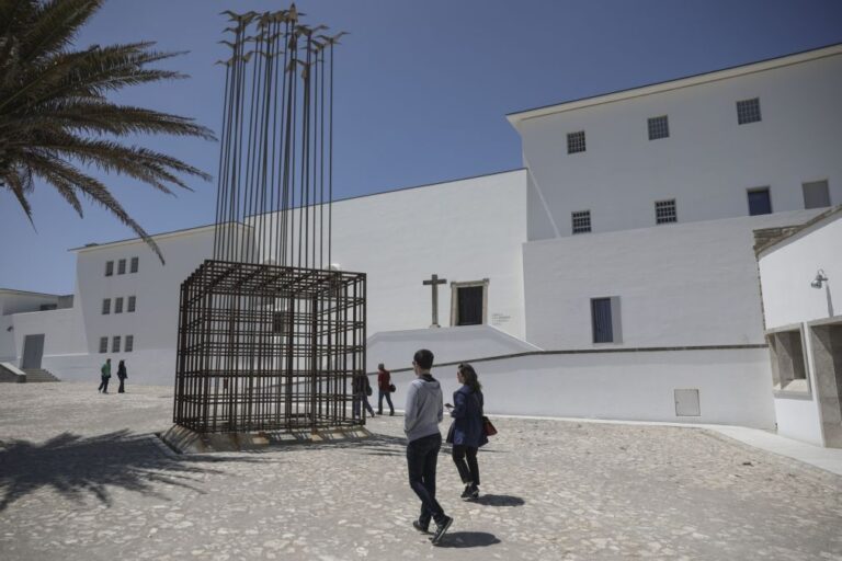 Visitantes de museus e monumentos nacionais com quebra de 4,38% em 2025