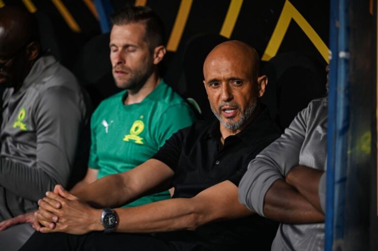 Mamelodi Sundowns, de Miguel Cardoso, vão disputar final da 'Champions' africana