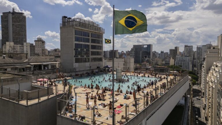 Brasil lidera concentração de riqueza na América Latina