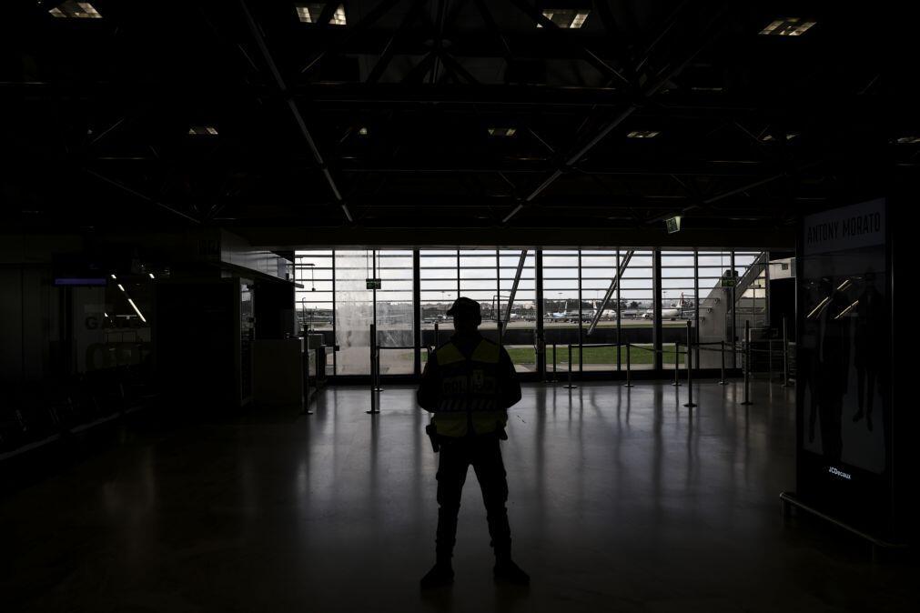 Recolha de dados biométricos retomada ao ínicio da tarde nos aeroportos – PSP