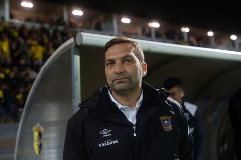 Taça de Portugal: Técnico do Torreense quer equipa no 