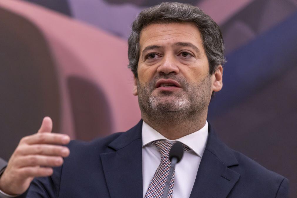 25 Abril: Ventura saúda “coragem” de Seguro ao referir-se à luta contra a corrupção