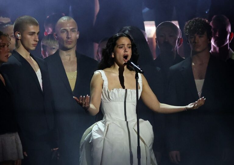 Rosalía dá hoje em Lisboa primeiro concerto da etapa portuguesa da digressão 
