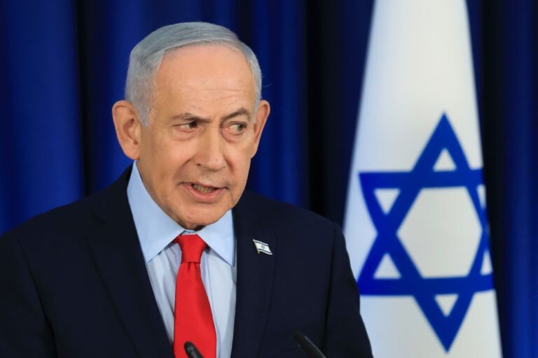 Israel afirma que respeitará o cessar-fogo na guerra do Irão