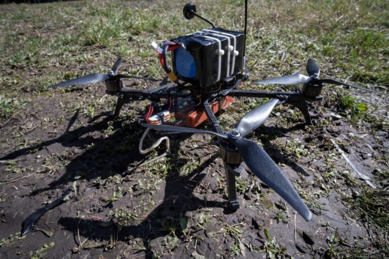 Ataque ucraniano com drones fez pelo menos quatro mortos na Rússia