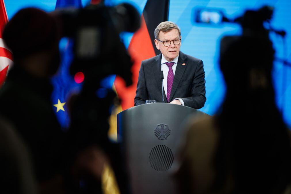 Berlim defende fim da unanimidade na UE em questões de política externa e de segurança