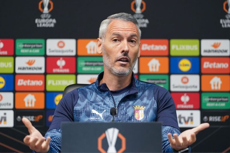 LE: Carlos Vicens quer Sporting de Braga 