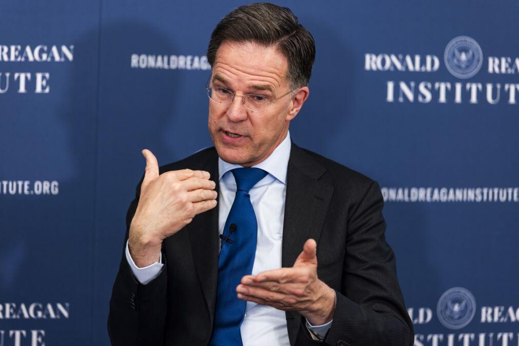 Rutte partilha preocupação de Trump com influência de China e Rússia na Gronelândia