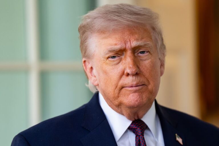 Trump diz que Papa não compreende o que está a acontecer