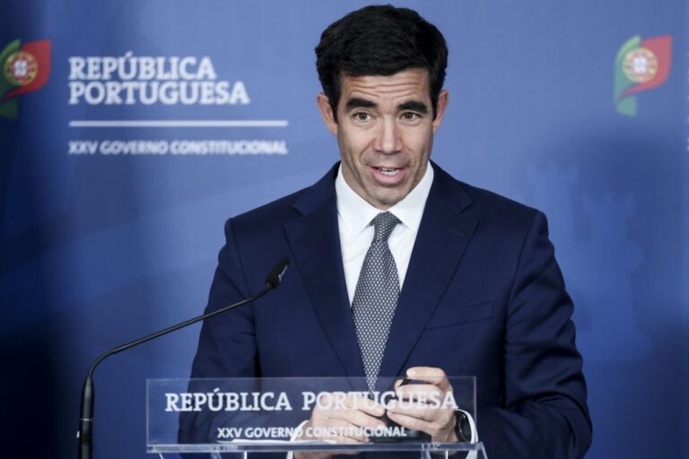 Governo aprova apoio de 76,6 ME para danos em zonas ribeirinhas e costeiras