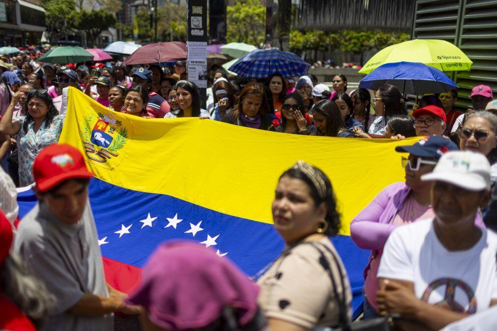 Militares reformados denunciam rutura constitucional na Venezuela e pedem eleições livres