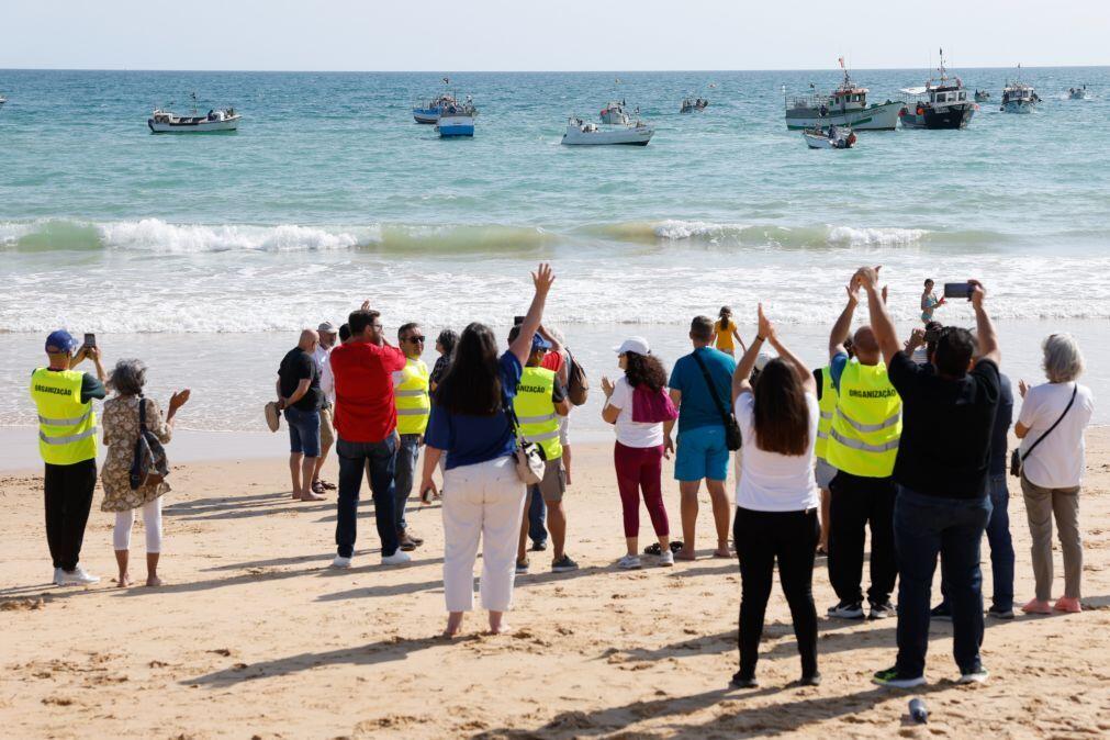 Protesto em Albufeira junta população contra dessalinizadora