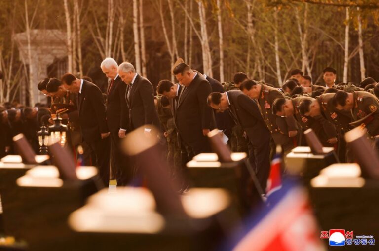Coreia do Norte inaugura museu em homenagem aos soldados mortos na Ucrânia
