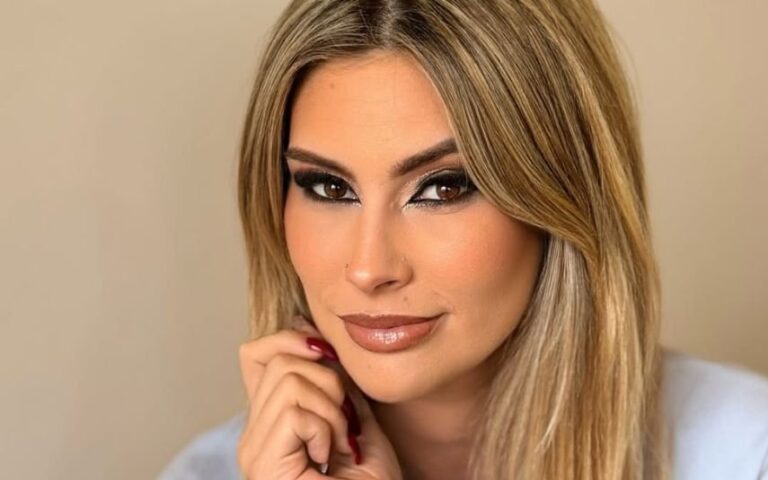 Bernardina Brito Novo amor? Ex-Secret Story surge 'agarradinha' a cantor famoso: 