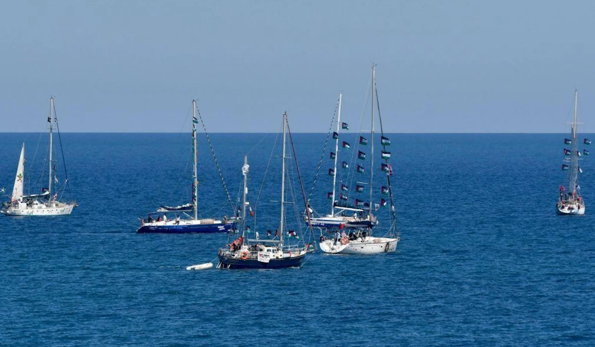 Marinha israelita trava flotilha de Gaza e detém centenas de ativistas