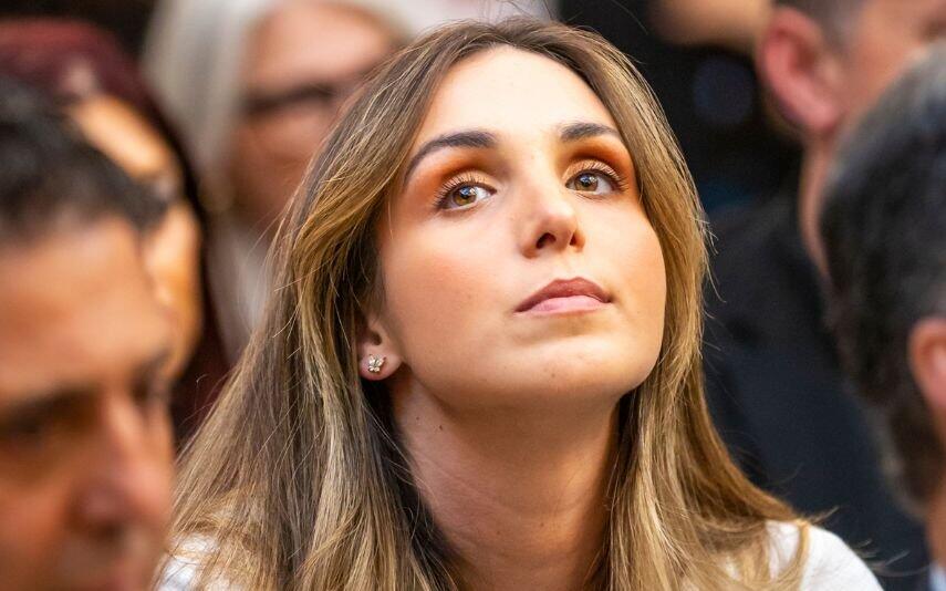Rebeca Caldeira Acusada de bullying após vídeo sobre Ariana do Secret Story: “Nas costas dos outros vemos as nossas”