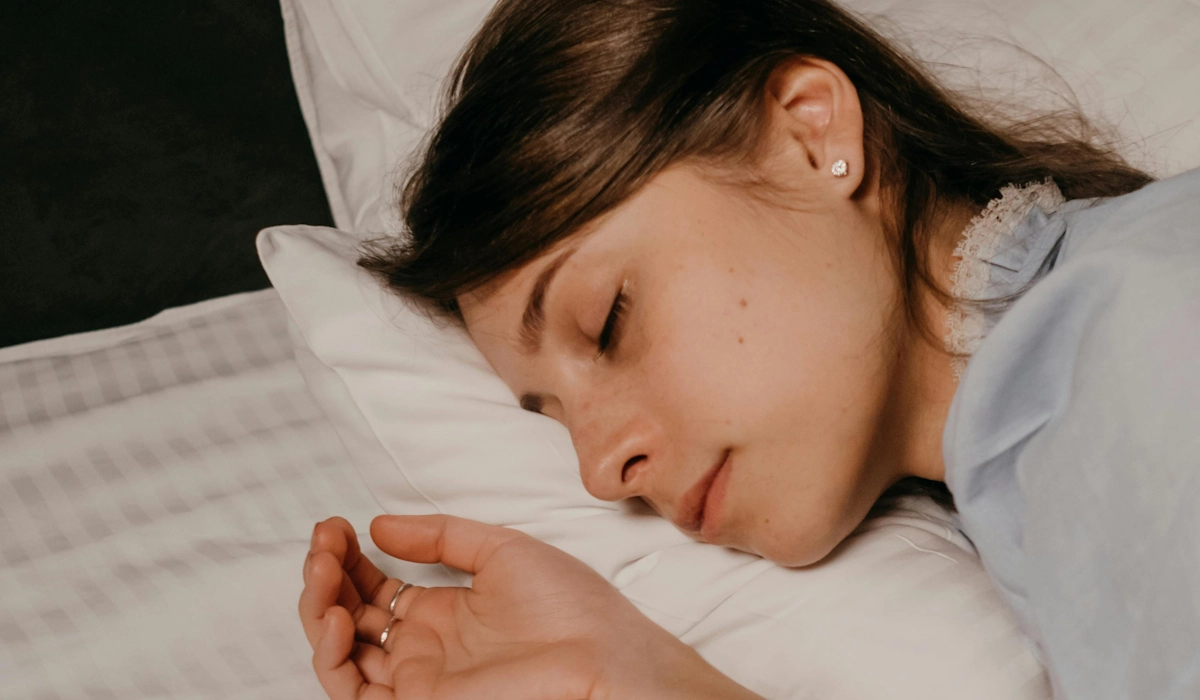 Hábito de dormir a sesta rejuvenesce o cérebro mas exige conta, peso e medida