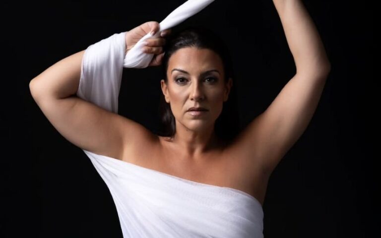 Xana Carvalho Em pânico! Filha da cantora levada de urgência para o hospital