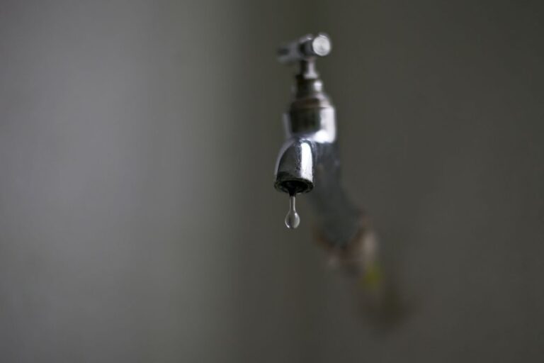 Contratos com Águas de Gaia a troco de jantares, eletrodomésticos, férias e obras -- MP