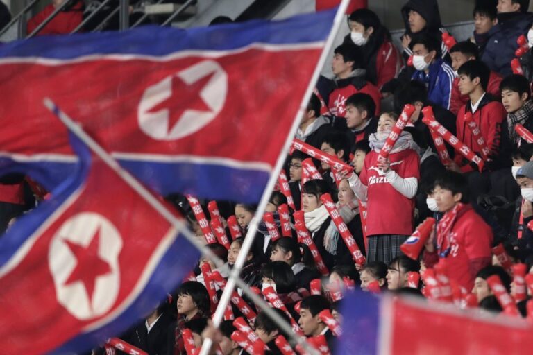 Equipa feminina de futebol da Coreia do Norte esperada em torneio no Sul