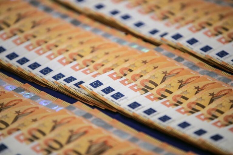 Despesa pública com pensões aumenta quase 50% na última década - CFP
